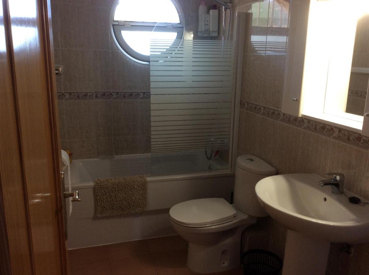 Arabiluk Apartment ลาลฟาส เดล ปี ภายนอก รูปภาพ