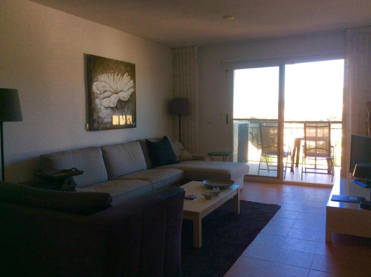 Arabiluk Apartment ลาลฟาส เดล ปี ภายนอก รูปภาพ